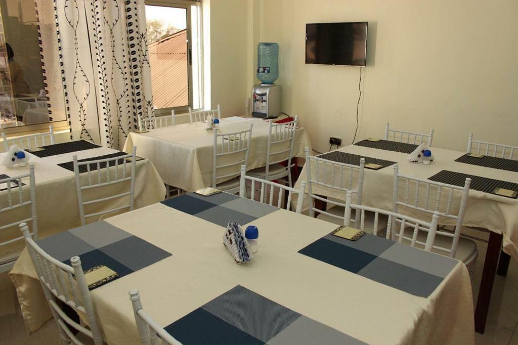 Gees Inn Nakuru Exterior photo